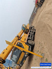 Buy XCMG QY20G Used Crane / 4 Buy XCMG QY20G Used Crane / 4